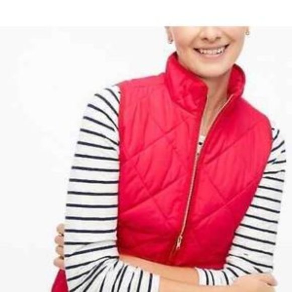 J. Crew Vest Women's XS Red Puffer Vest Down Sleeveless Outdoors Down Filled - Picture 4 of 4